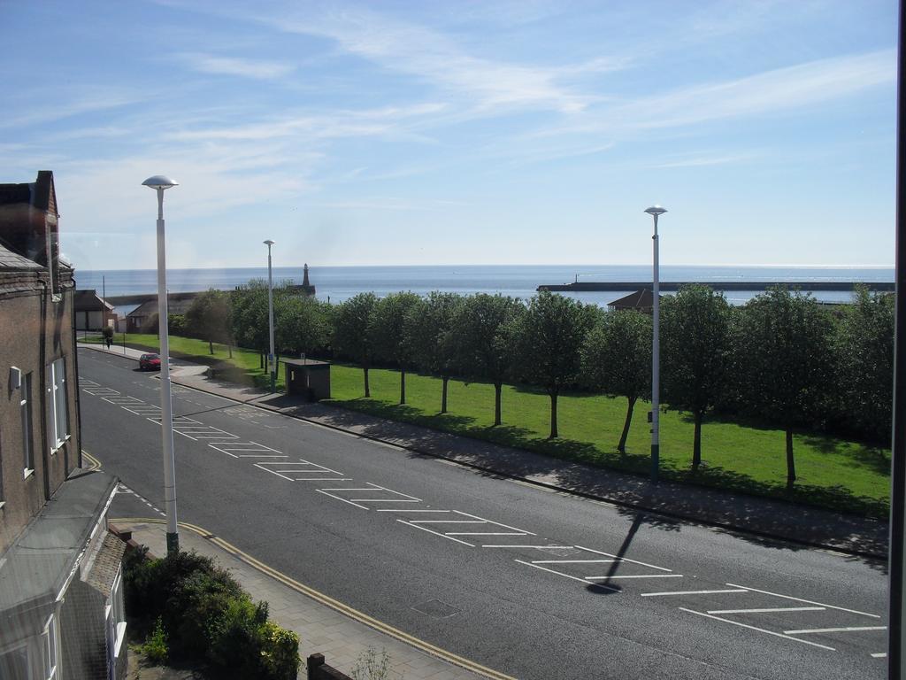 Roker View Guest House Sunderland  Extérieur photo